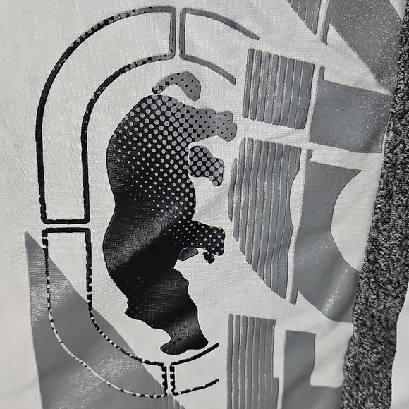 Ecko Unltd White and Gray Graphic T-Shirt Size Medium - Picture 3 of 7